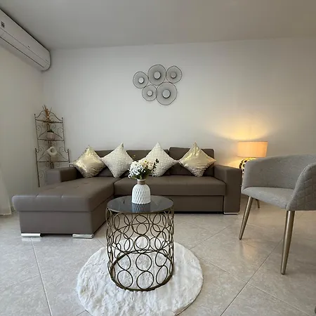 Apartment Amazing With Swiming Pool Armacao de Pera